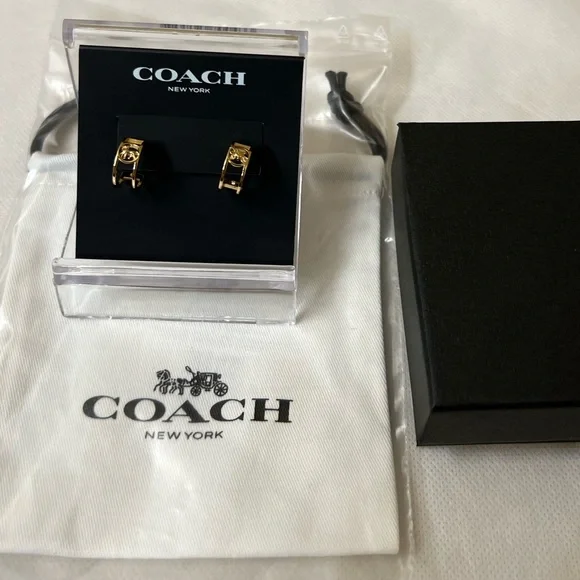 Coach Gold Horse & Carriage Earrings NWT - Picture 6 of 7